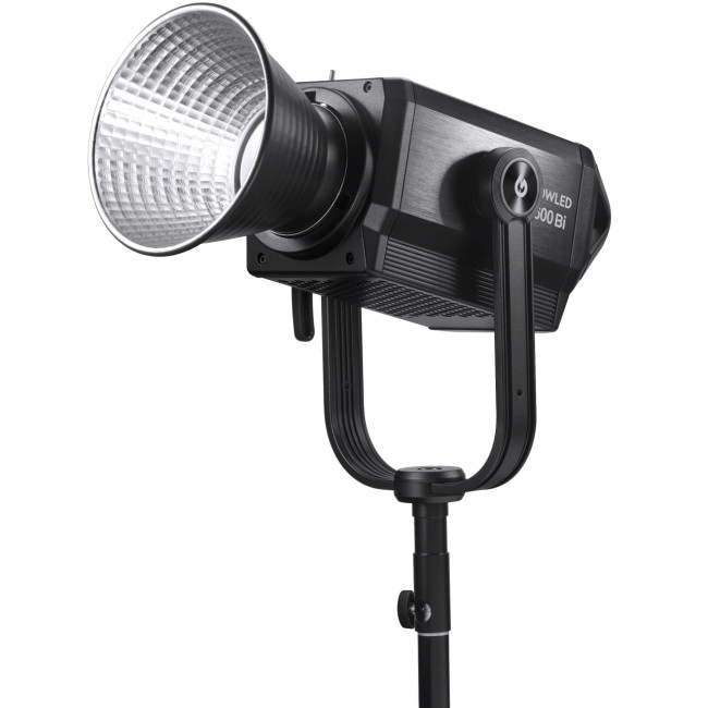 Осветитель светодиодный Godox Knowled M600D студийный - фото