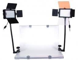 Стол для фотосъёмки GRIFON DVK-296V-K1 с 2-мя LED-осветителями (96 диодов) на гибких штангах